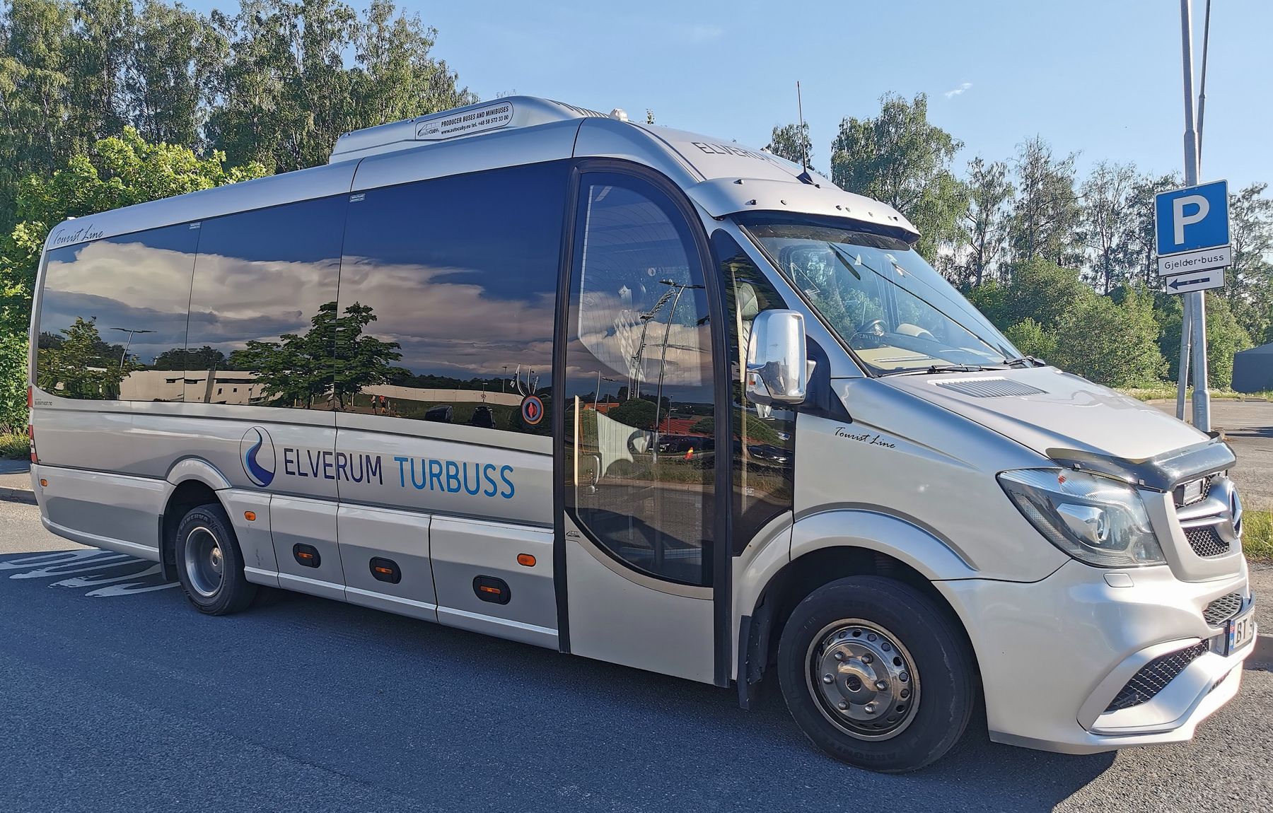Minibuss fra Elverum Turbuss